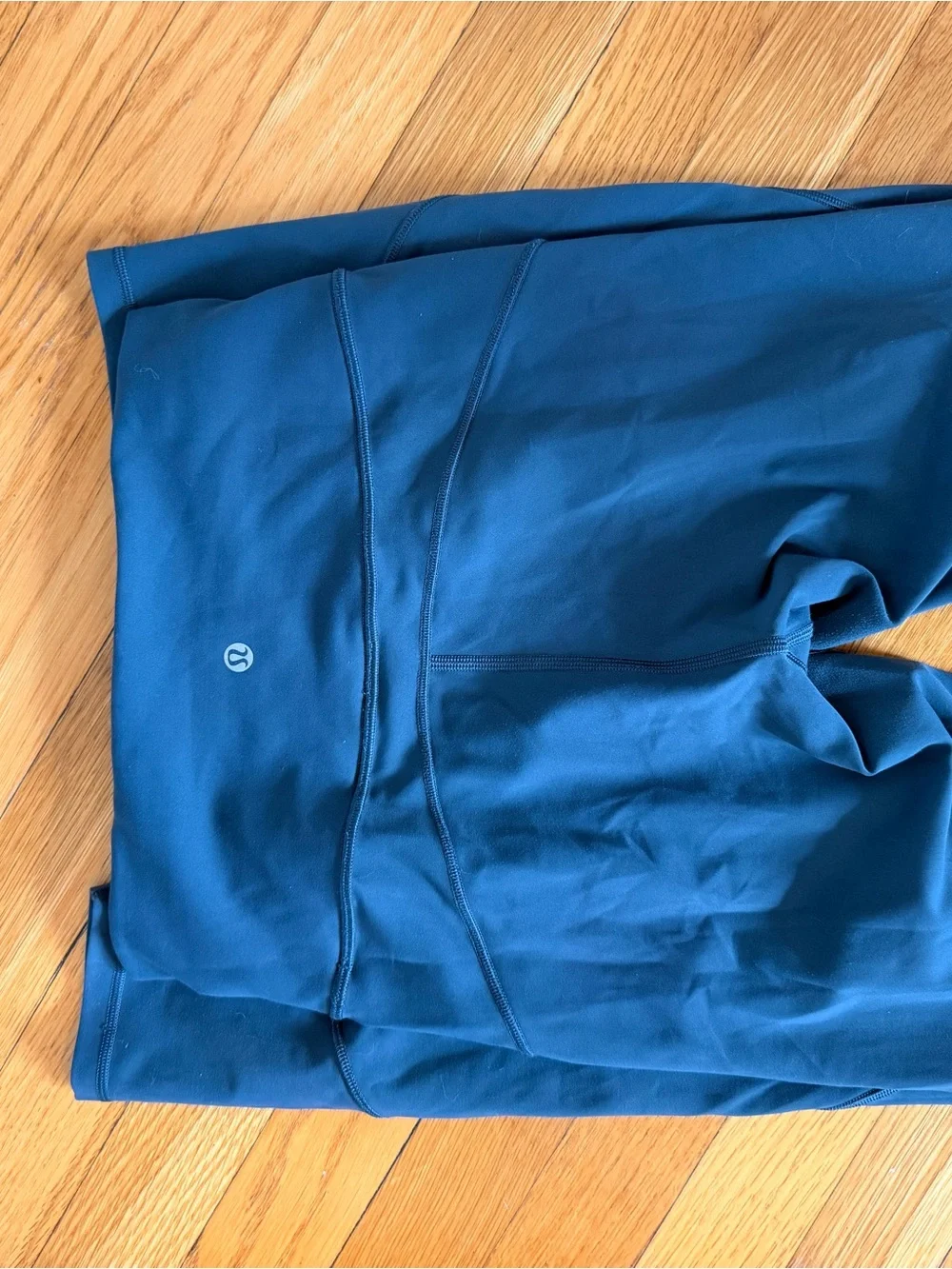 lululemon athletica comfortable movement